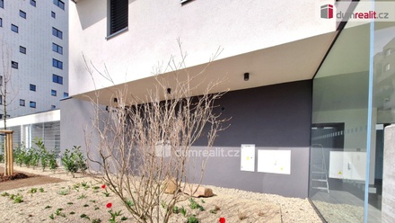 Pronájem garáže 12 m², Praha 9