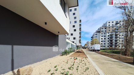 Pronájem garáže 12 m², Praha 9