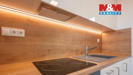 Pronájem bytu 1+kk 35 m², Benešov