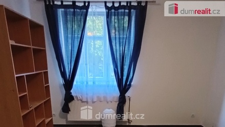 Pronájem bytu 1+1 44 m², Děčín