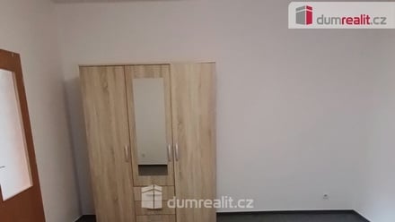 Pronájem bytu 1+1 44 m², Děčín
