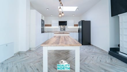 Pronájem rodinného domu 233 m², Křešice - Zahořany