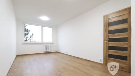 Pronájem bytu 2+kk 43 m², Praha - Libuš