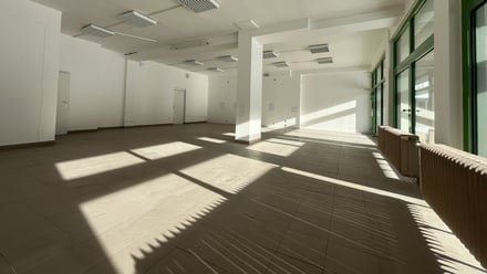 Pronájem obchodního prostoru 120 m², Jindřichův Hradec