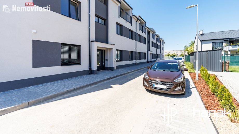 Pronájem bytu 3+kk 118 m², Olomouc - Bělidla