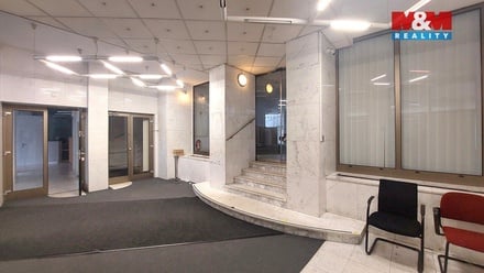 Pronájem obchodního prostoru 500 m², Ústí nad Orlicí