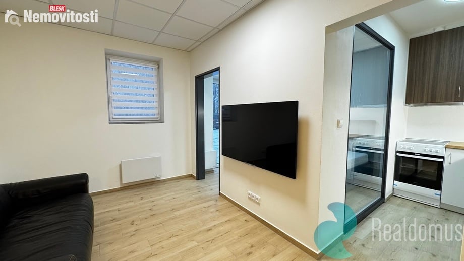 Pronájem bytu 2+kk 40 m², Borovany