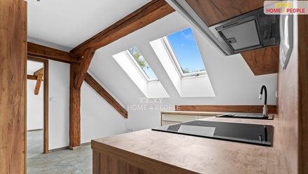 Pronájem bytu 3+kk 44 m², Chrášťany