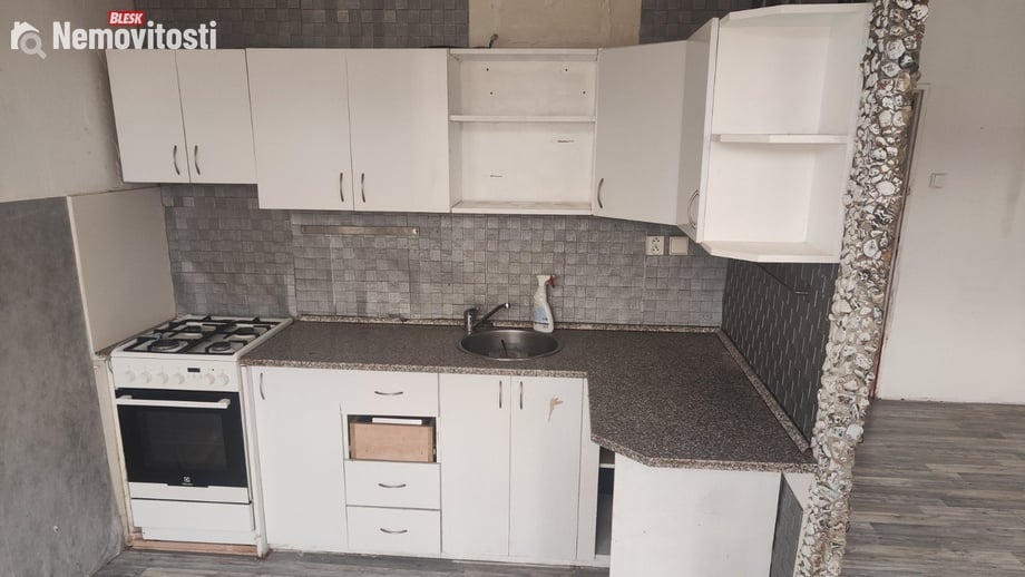 Prodej bytu 3+1 61 m², Most