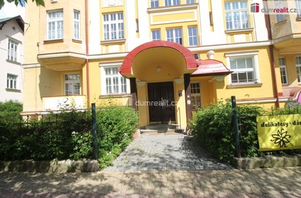 Pronájem bytu 2+1 67 m², Mariánské Lázně