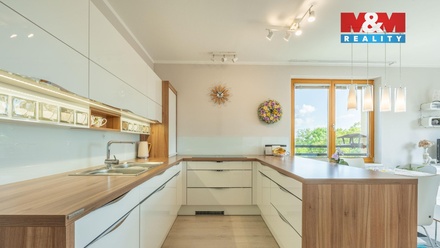 Prodej bytu 4+kk 95 m², Průhonice