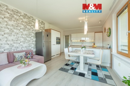 Prodej bytu 4+kk 95 m², Průhonice