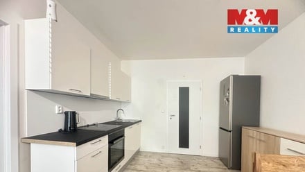 Pronájem bytu 3+kk 69 m², Liberec (nečleněné město)