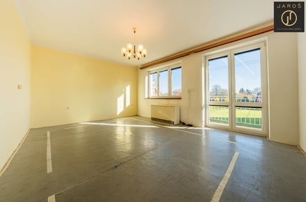 Prodej bytu 2+1 71 m², Všejany