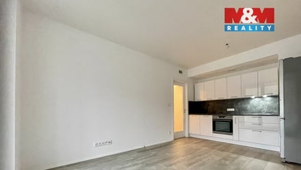 Pronájem bytu 3+kk 73 m², Praha 5