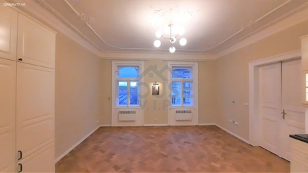 Pronájem bytu 2+kk 56 m², Praha - Vinohrady