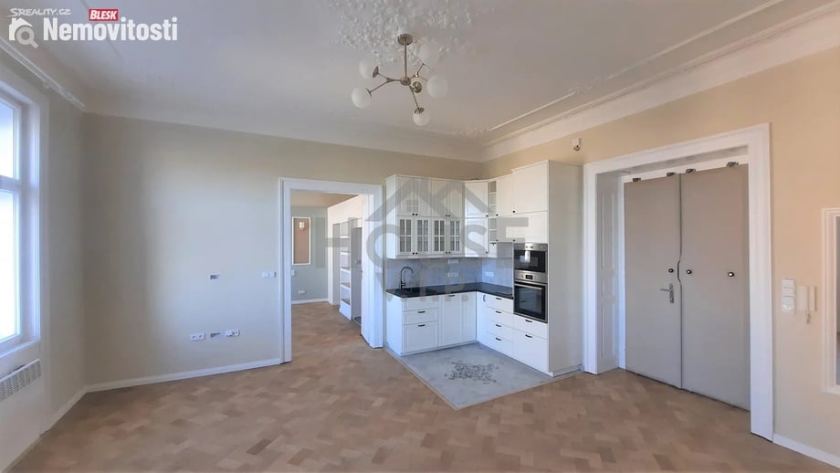 Pronájem bytu 2+kk 56 m², Praha - Vinohrady