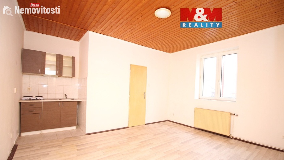 Pronájem bytu 1+kk 21 m², Jaroměř