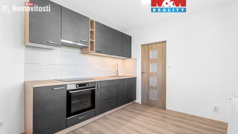 Pronájem bytu 2+1 61 m², Hrádek nad Nisou