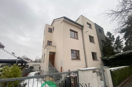 Pronájem bytu 3+1 79 m², Pardubice - Bílé Předměstí