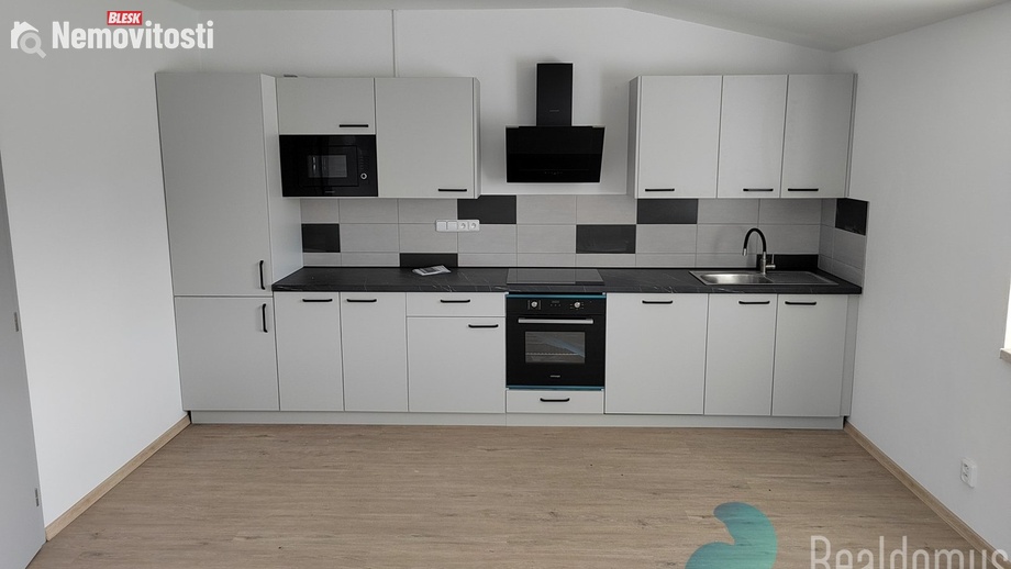 Pronájem bytu 3+kk 86 m², Trhové Sviny