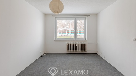 Pronájem bytu 1+1 33 m², Znojmo