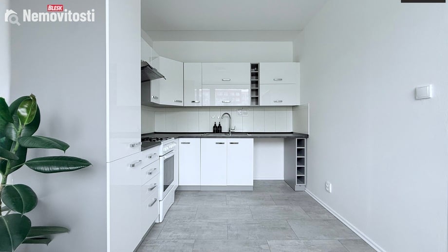 Pronájem bytu 3+1 68 m², Kladno - Kročehlavy