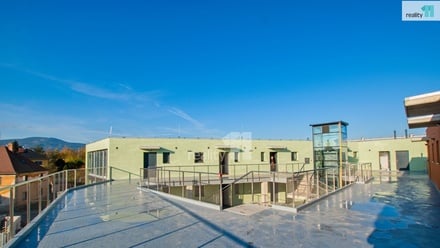 Pronájem bytu 2+kk 55 m², Liberec