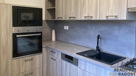 Pronájem bytu 3+1 75 m², Znojmo