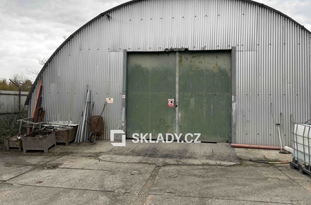Pronájem skladu 360 m², Lobodice