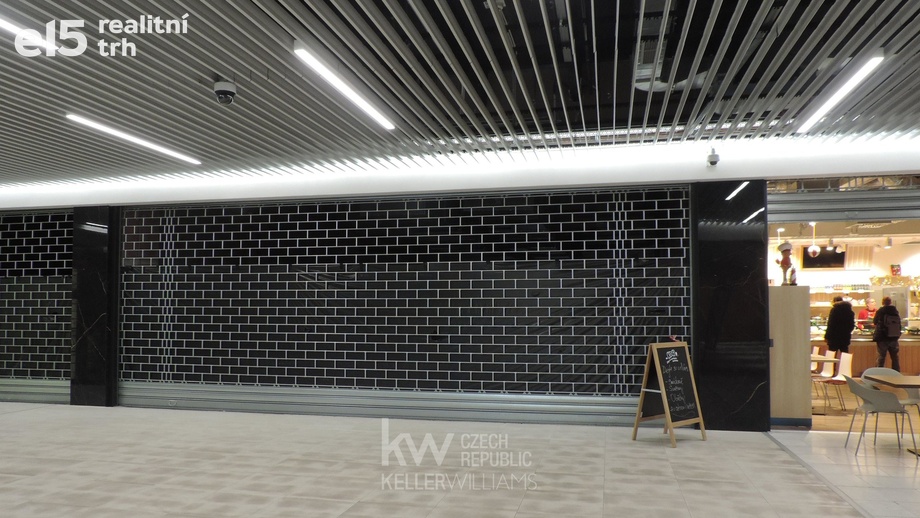 Pronájem obchodního prostoru 326 m², Hradec Králové - Pražské Předměstí