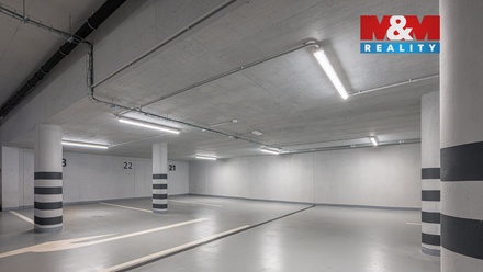 Pronájem garážového stání 14 m², Benešov