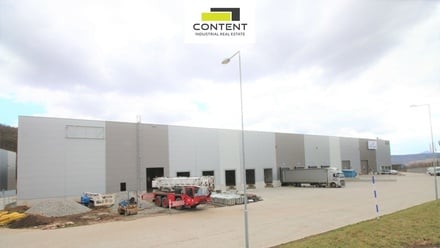 Pronájem skladu 4 000 m², Chlumec - Český Újezd