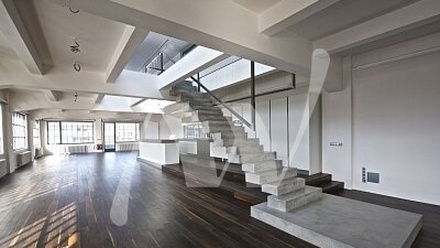 Pronájem kanceláře 456 m², Praha - Vysočany