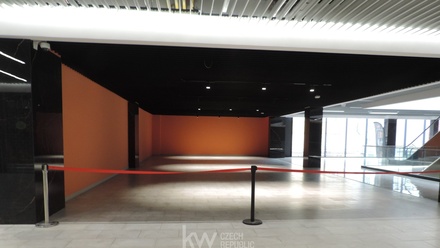 Pronájem obchodního prostoru 78 m², Hradec Králové - Pražské Předměstí