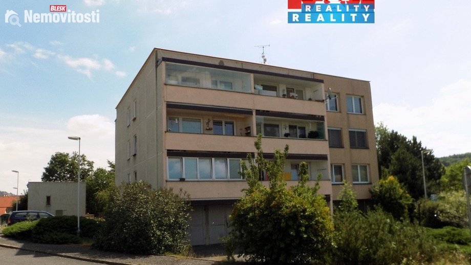 Pronájem bytu 2+kk 46 m², Tmaň