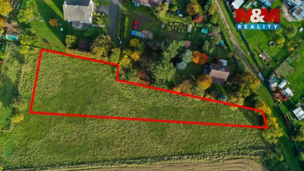 Prodej stavebního pozemku 1 884 m², Drahkov