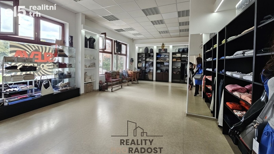 Pronájem obchodního prostoru 90 m², Hodonín