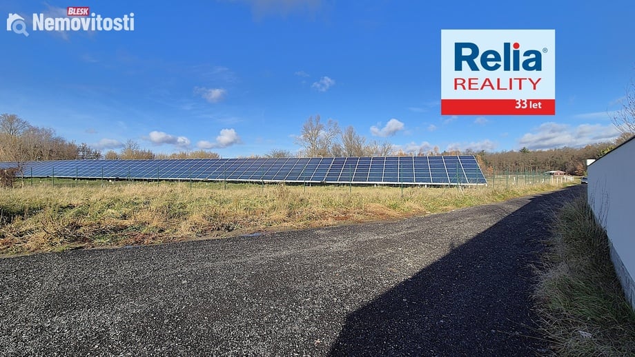 Prodej komerčního pozemku 4 114 m², Spojil