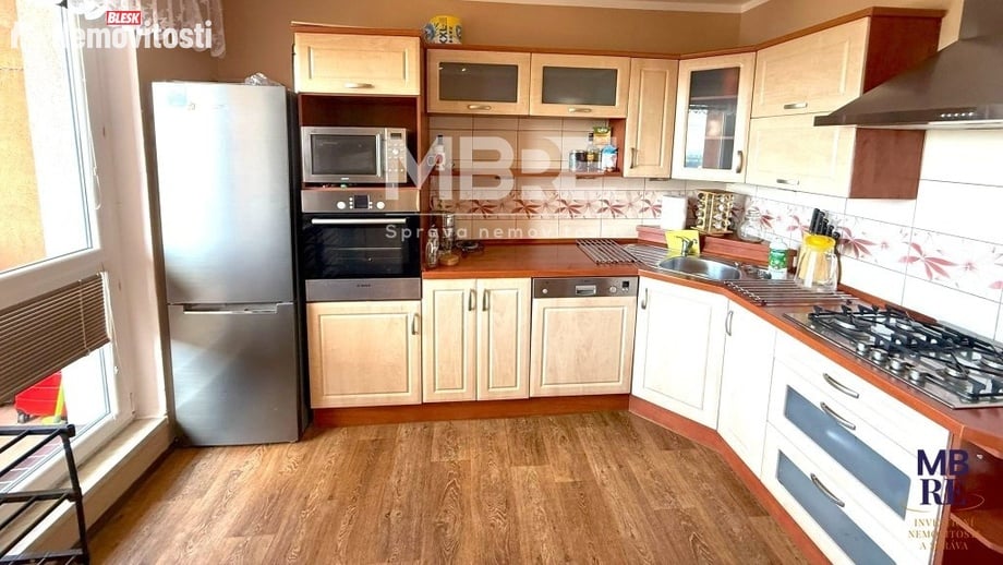 Pronájem bytu 3+1 69 m², Orlová - Lutyně