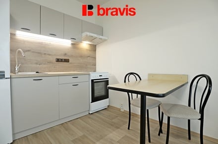 Pronájem bytu 1+kk 33 m², Brno - Nový Lískovec