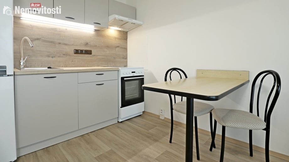 Pronájem bytu 1+kk 33 m², Brno - Nový Lískovec