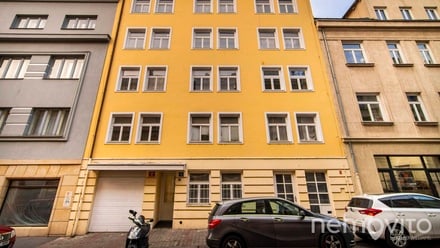 Pronájem bytu 3+kk 89 m², Praha - Žižkov