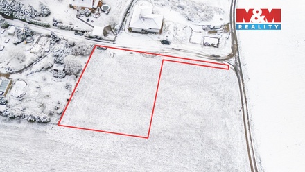 Prodej stavebního pozemku 1 692 m², Dobřív