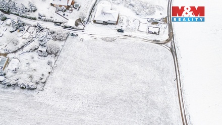 Prodej stavebního pozemku 1 692 m², Dobřív