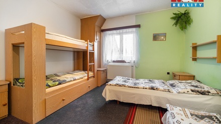 Prodej nemovitosti pro ubytování 1 024 m², Stradouň