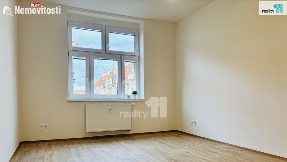 Pronájem bytu 3+kk 75 m², Praha 3