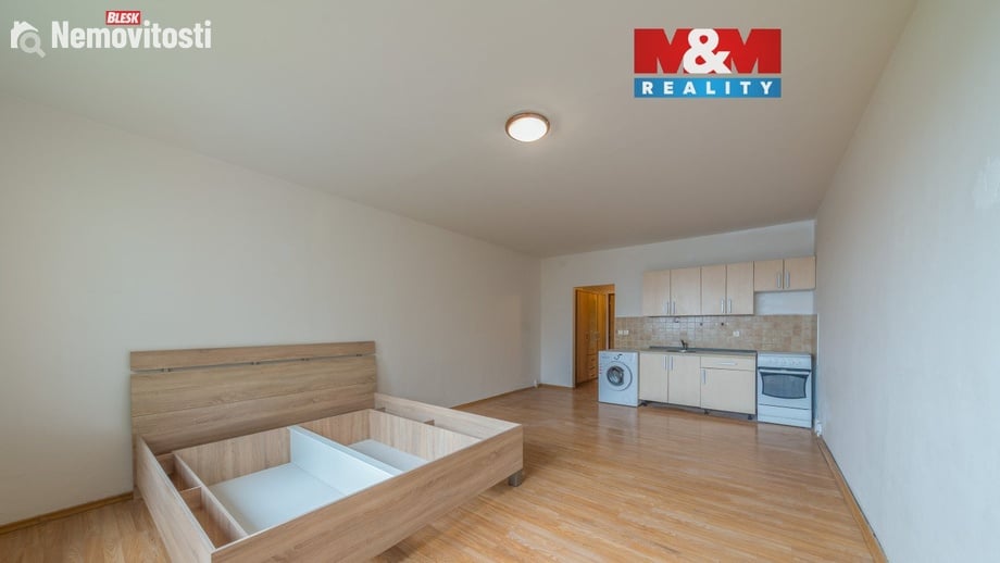 Pronájem bytu 1+kk 32 m², Orlová