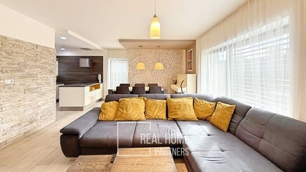 Prodej rodinného domu 93 m², Hajany