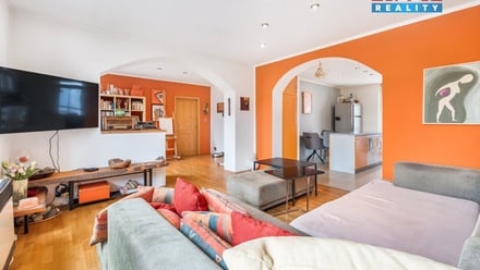 Prodej rodinného domu 160 m², Velemín